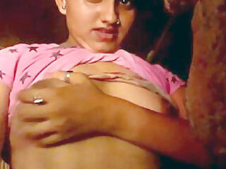 desi indian girl webcam show boobs